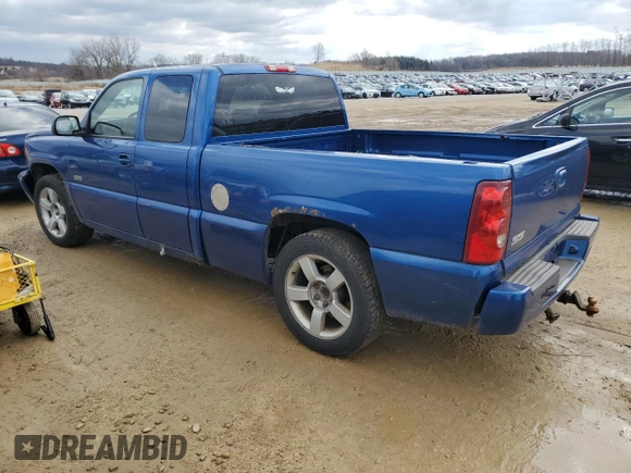 2003 Chevrolet Silverado SS z VIN 2GCEK19N531375363, wystawiony jako Copart lot #47008175 z przebiegiem 189 330 mil mil oraz Nie do naprawy • Non repairable. Historia ofert i sprzedaży dostępna na DreamBid. Obrazek 2.