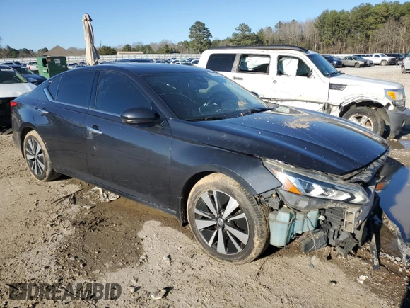 2019 Nissan Altima 2.5 SL with VIN 1N4BL4EV1KC170483, listed as a Copart auction lot 47097045 with 137,099 mi miles and Salvage Title. Bid and sale history available at carsss.com. Image 4.