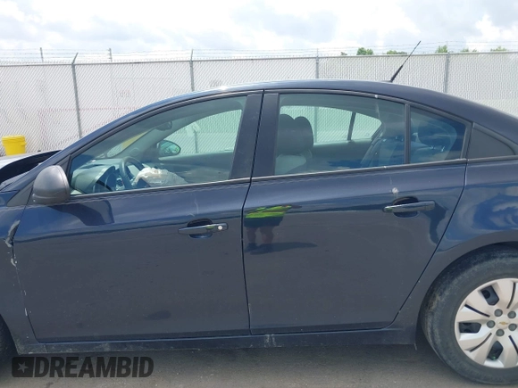 2014 Chevrolet Cruze LS with VIN 1G1PA5SH6E7446155, listed as a IAAI auction lot 42253602 with 142,833 mi miles and . Bid and sale history available at DreamBid. Image 15.