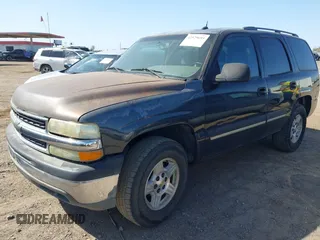 2005 Chevrolet Tahoe Z71 with VIN 1GNEC13T75R269616, listed as a IAAI auction lot 42529693 with 321,143 mi miles and . Bid and sale history available at DreamBid. Image 2.