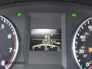 2014 Volkswagen Jetta SE with VIN 3VWD17AJ2EM314622, listed as a IAAI auction lot 42358394 with 105,654 mi miles and . Bid and sale history available at DreamBid. Image 15.