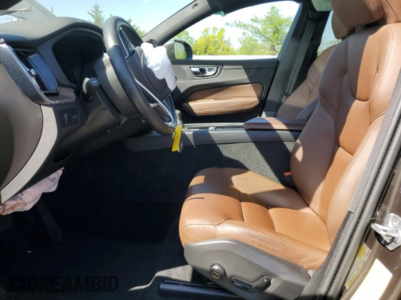 2021 Volvo XC60 Momentum с VIN YV4102RK3M1722743, выставлен на аукционе Copart как лот 54784965 с пробегом 36 686 миль миль и Списание • Salvage title. История ставок и продаж доступна на DreamBid. Изображение 7.