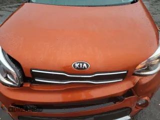2018 Kia Soul + with VIN KNDJP3A50J7571363, listed as a Copart auction lot 55877035 with 30,987 mi miles and Salvage Title. Bid and sale history available at DreamBid. Image 11.