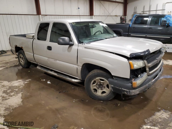 2004 Chevrolet Silverado 1500 Work Truck with VIN 1GCEC19X84Z301118, listed as a Copart auction lot 44185845 with 257,860 mi miles and Salvage Title. Bid and sale history available at carsss.com. Image 4.