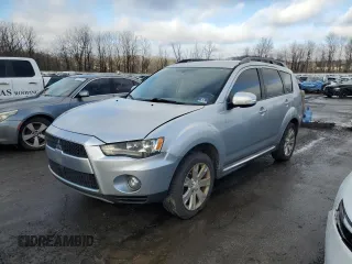 2013 Mitsubishi Outlander SE z VIN JA4JT3AW8DU014284, wystawiony jako Copart lot #85062254 z przebiegiem 167 630 mil mil oraz Czysty tytuł • Clean title. Historia ofert i sprzedaży dostępna na DreamBid. Obrazek 1.