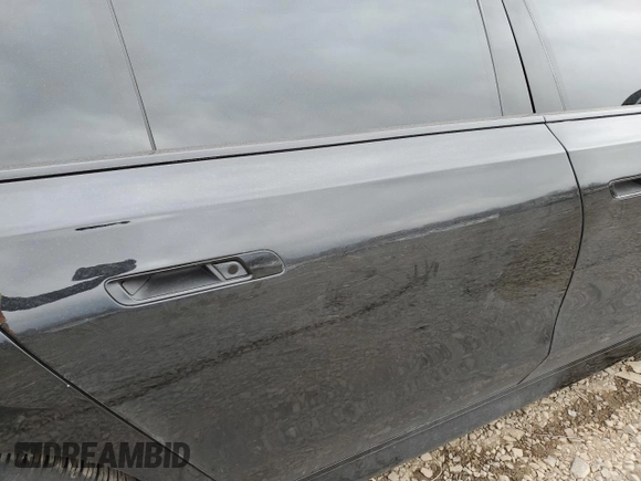 2023 BMW 7 Series 760i xDrive z VIN WBA33EJ00PCN22844, wystawiony jako Copart lot #47790414 z przebiegiem Nie podano mil oraz Szkoda całkowita • Salvage title. Historia ofert i sprzedaży dostępna na DreamBid. Obrazek 10.