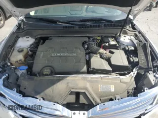 2015 Lincoln MKZ with VIN 3LN6L2GK7FR607330, listed as a Copart auction lot 52520855 with 33,743 mi miles and Salvage title. Bid and sale history available at DreamBid. Image 11.