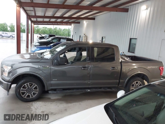 2017 Ford F-150 XL with VIN 1FTEW1CG5HKC60008, listed as a IAAI auction lot 39516967 with 145,413 mi miles. Bid and sale history available at carsss.com. Image 15.