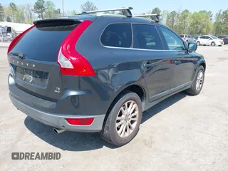 2010 Volvo XC60 3.0T z VIN YV4992DZ5A2085373, wystawiony jako IAAI lot #42039356 z przebiegiem 195 336 mil mil oraz . Historia ofert i sprzedaży dostępna na DreamBid. Obrazek 4.