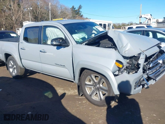 2018 Toyota Tacoma SR with VIN 3TMGZ5AN7JM165084, listed as a IAAI auction lot 41620305 with 21,010 mi miles. Bid and sale history available at carsss.com. Image 13.