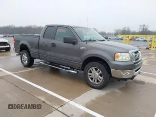 2008 Ford F-150 XLT with VIN 1FTPX14V58FC01083, listed as a IAAI auction lot 41998213 with 120,173 mi miles. Bid and sale history available at carsss.com. Image 1.