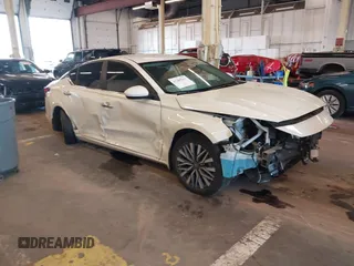 2023 Nissan Altima SV z VIN 1N4BL4DW6PN399893, wystawiony jako IAAI lot #41289667 z przebiegiem 23 364 mil mil oraz . Historia ofert i sprzedaży dostępna na DreamBid. Obrazek 1.