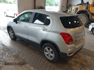 2020 Chevrolet Trax LS with VIN 3GNCJNSB0LL145009, listed as a IAAI auction lot 42551051 with 142,013 mi miles and . Bid and sale history available at DreamBid. Image 3.