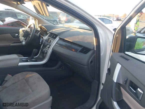 2013 Ford Edge SE with VIN 2FMDK4GCXDBA21036, listed as a IAAI auction lot 41224201 with 248,015 mi miles. Bid and sale history available at carsss.com. Image 5.