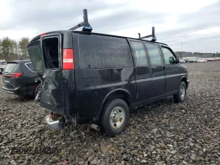 2015 Chevrolet Express Cargo with VIN 1GCWGFCF2F1176687, listed as a Copart auction lot 44706785 with 131,216 mi miles and Salvage title. Bid and sale history available at DreamBid. Image 3.