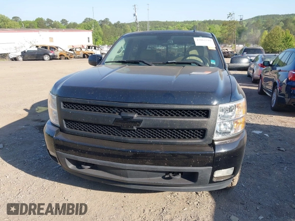 2007 Chevrolet Silverado 1500 LT w/1LT with VIN 2GCEC13JX71585434, listed as a IAAI auction lot 42062210 with 271,571 mi miles. Bid and sale history available at carsss.com. Image 12.