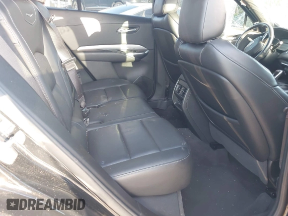 2021 Cadillac XT4 FWD Premium Luxury with VIN 1GYFZCR47MF000064, listed as a IAAI auction lot 41974115 with 1 mi miles. Bid and sale history available at carsss.com. Image 8.