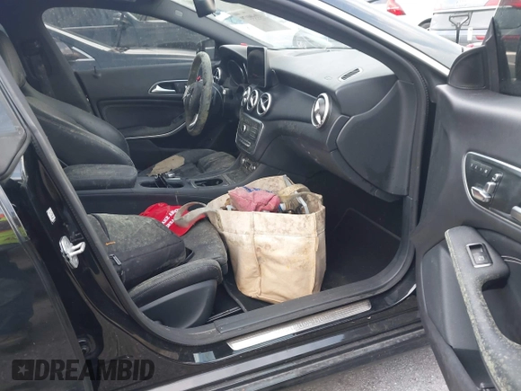 2018 Mercedes-Benz CLA 250 with VIN WDDSJ4EB2JN517401, listed as a IAAI auction lot 40600179 with Not Provided miles and . Bid and sale history available at DreamBid. Image 5.