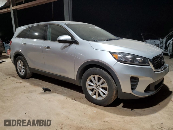 2020 Kia Sorento S z VIN 5XYPG4A51LG616381, wystawiony jako Copart lot #83741614 z przebiegiem 95 446 mil mil oraz Czysty tytuł • Clean title. Historia ofert i sprzedaży dostępna na DreamBid. Obrazek 4.
