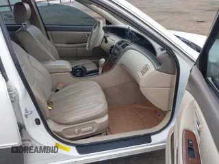 2000 Toyota Avalon XL z VIN 4T1BF28B9YU040456, wystawiony jako IAAI lot #42310333 z przebiegiem 201 596 mil mil oraz . Historia ofert i sprzedaży dostępna na DreamBid. Obrazek 5.