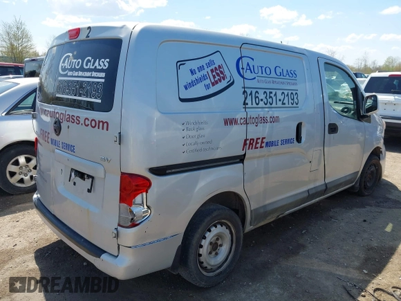 2015 Nissan NV200 SV with VIN 3N6CM0KN1FK716429, listed as a IAAI auction lot 42084050 with 154,913 mi miles and . Bid and sale history available at carsss.com. Image 4.