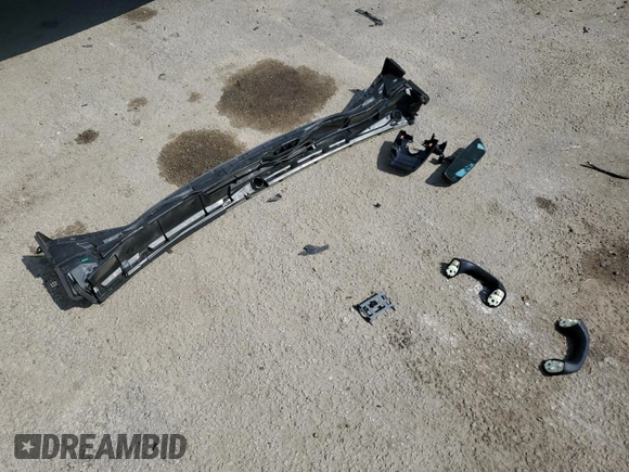 2020 Lexus LX 570 with VIN JTJDY7AX6L4332372, listed as a Copart auction lot 57315675 with 132,418 mi miles and Salvage title. Bid and sale history available at DreamBid. Image 13.