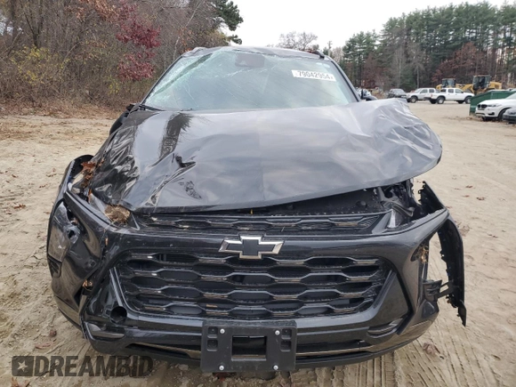 2025 Chevrolet Trax ACTIV with VIN KL77LKEP8SC023113, listed as a Copart auction lot 79042954 with 9,862 mi miles and Salvage Title. Bid and sale history available at carsss.com. Image 5.