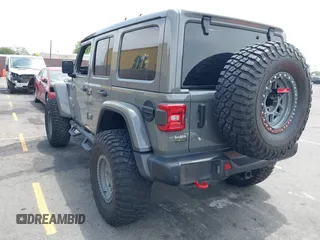 2020 Jeep Wrangler Unlimited Rubicon с VIN 1C4JJXFM4LW100382, выставлен на аукционе IAAI как лот 42338687 с пробегом Не указан миль и . История ставок и продаж доступна на DreamBid. Изображение 3.