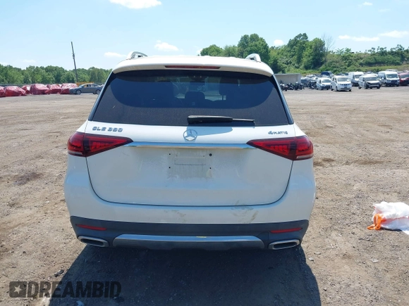 2020 Mercedes-Benz GLE 350 with VIN 4JGFB4KB2LA013188, listed as a IAAI auction lot 39476174 with 52,038 mi miles and . Bid and sale history available at DreamBid. Image 16.