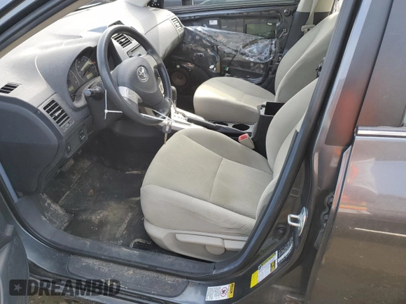 2013 Toyota Corolla L with VIN 2T1BU4EE4DC939284, listed as a Copart auction lot 52821715 with 38,077 mi miles and Clean Title. Bid and sale history available at DreamBid. Image 7.