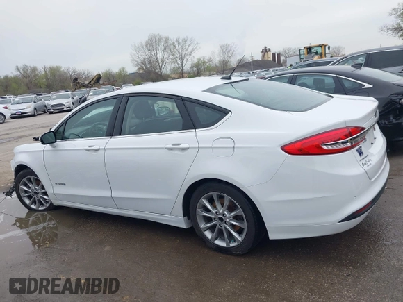 2017 Ford Fusion Hybrid SE with VIN 3FA6P0LU1HR301107, listed as a IAAI auction lot 41932701 with 177,983 mi miles and . Bid and sale history available at DreamBid. Image 13.