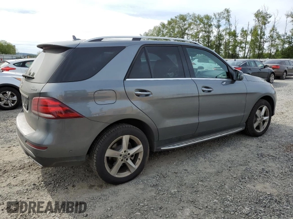 2018 Mercedes-Benz GLE 350 z VIN 4JGDA5HB8JB000766, wystawiony jako Copart lot #55863545 z przebiegiem 62 537 mil mil oraz Szkoda całkowita • Salvage title. Historia ofert i sprzedaży dostępna na DreamBid. Obrazek 3.