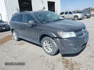 2017 Dodge Journey SXT z VIN 3C4PDDBGXHT540670, wystawiony jako IAAI lot #41849205 z przebiegiem 106 883 mil mil oraz . Historia ofert i sprzedaży dostępna na DreamBid. Obrazek 1.