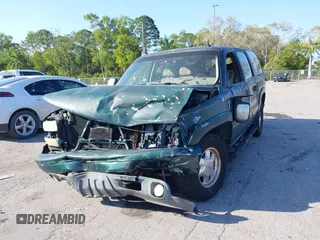 2002 Chevrolet Suburban LT with VIN 3GNFK16Z32G322198, listed as a IAAI auction lot 41524666 with Not provided miles and . Bid and sale history available at DreamBid. Image 6.