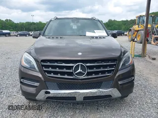 2013 Mercedes-Benz M ML 350 with VIN 4JGDA5HB4DA244103, listed as a IAAI auction lot 42106199 with 145,464 mi miles. Bid and sale history available at carsss.com. Image 12.