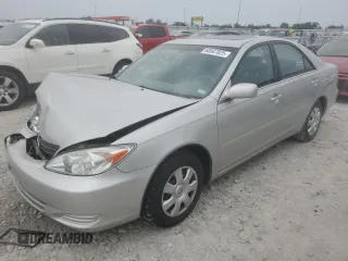 2004 Toyota Camry LE with VIN 4T1BE32KX4U276352, listed as a Copart auction lot 60567025 with 55,611 mi miles and Salvage title. Bid and sale history available at DreamBid. Image 1.