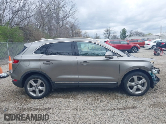 2017 Lincoln MKC Premiere with VIN 5LMCJ1C93HUL27435, listed as a IAAI auction lot 42016623 with 77,701 mi miles and . Bid and sale history available at DreamBid. Image 14.