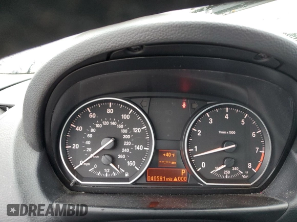 2008 BMW 1 Series 135i z VIN WBAUN935X8VK39744, wystawiony jako Copart lot #87072544 z przebiegiem 40 581 mil mil oraz Szkoda całkowita • Salvage title. Historia ofert i sprzedaży dostępna na DreamBid. Obrazek 9.