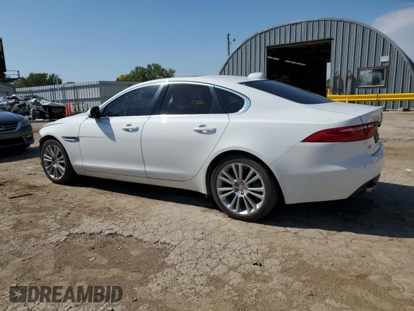 2018 Jaguar XF with VIN SAJBK4FN1JCY62528, listed as a Copart auction lot 67979364 with 46,757 mi miles and Salvage Title. Bid and sale history available at DreamBid. Image 2.