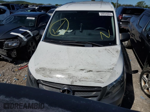 2017 Mercedes-Benz Metris Cargo Cargo with VIN WD3PG2EA7H3205245, listed as a Copart auction lot 69694604 with 138,420 mi miles and Salvage Title. Bid and sale history available at DreamBid. Image 5.