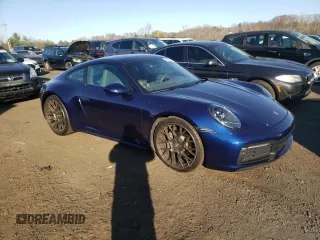 2021 Porsche 911 Carrera with VIN WP0AA2A99MS205658, listed as a Copart auction lot 81368694 with 32,347 mi miles and Salvage Title. Bid and sale history available at carsss.com. Image 4.