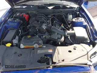 2013 Ford Mustang V6 with VIN 1ZVBP8AM5D5262560, listed as a IAAI auction lot 42136648 with 71,301 mi miles and . Bid and sale history available at carsss.com. Image 10.
