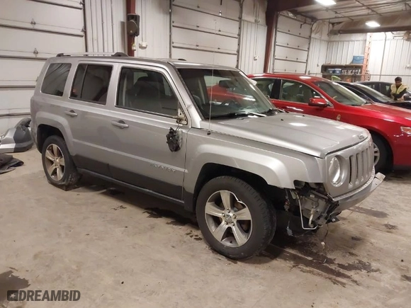 2017 Jeep Patriot High Altitude with VIN 1C4NJRFB5HD129677, listed as a IAAI auction lot 41293485 with 165,768 mi miles. Bid and sale history available at carsss.com. Image 1.