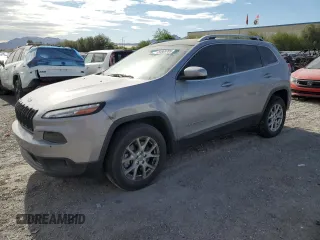 2017 Jeep Cherokee Latitude с VIN 1C4PJMCB5HD213966, выставлен на аукционе Copart как лот 54869785 с пробегом 70 233 миль миль и Списание • Salvage title. История ставок и продаж доступна на DreamBid. Изображение 1.