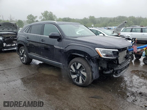 2024 Volkswagen Atlas SEL with VIN 1V2BE2CA2RC231602, listed as a Copart auction lot 59927465 with 16,022 mi miles and Salvage title. Bid and sale history available at DreamBid. Image 4.
