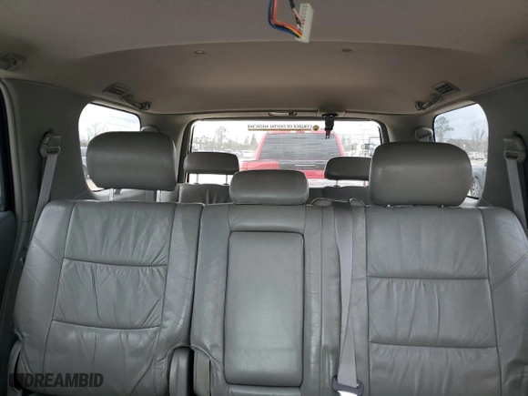 2004 Toyota Sequoia Limited with VIN 5TDZT38A34S227196, listed as a Copart auction lot 43868865 with 174,881 mi miles and Clean Title. Bid and sale history available at carsss.com. Image 10.