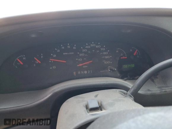 2005 Ford Econoline Passenger XL with VIN 1FBNE31LX5HA76002, listed as a Copart auction lot 43599865 with 198,749 mi miles and Salvage Title. Bid and sale history available at carsss.com. Image 9.
