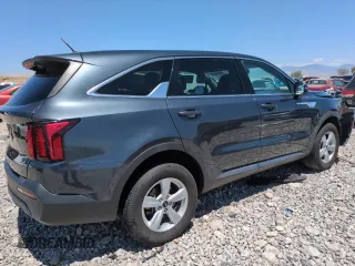 2022 Kia Sorento LX с VIN 5XYRGDLC1NG100917, выставлен на аукционе Copart как лот 64144525 с пробегом 65 806 миль миль и Списание • Salvage title. История ставок и продаж доступна на DreamBid. Изображение 3.