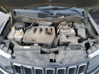 2016 Jeep Compass Sport with VIN 1C4NJCBB3GD574632, listed as a Copart auction lot 88016225 with 93,138 mi miles and Salvage title. Bid and sale history available at DreamBid. Image 12.
