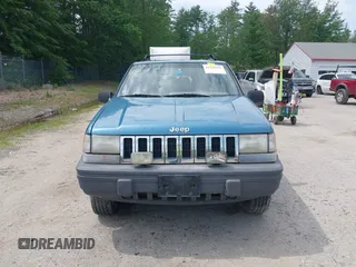 1994 Jeep Grand Cherokee Laredo с VIN 1J4GZ58S4RC330351, выставлен на аукционе IAAI как лот 42444158 с пробегом 186 528 миль миль и . История ставок и продаж доступна на DreamBid. Изображение 13.